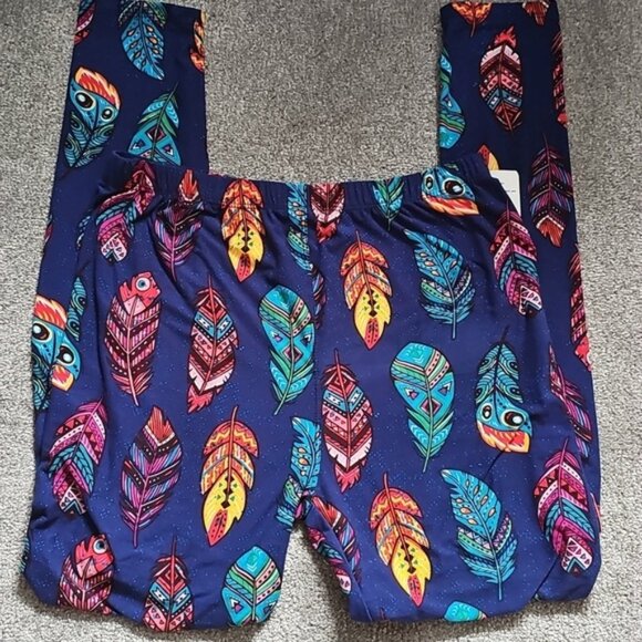 BLUE   Purple Multi Color Feather Print Full Length Leggings Size 12 NWT - Picture 2 of 4